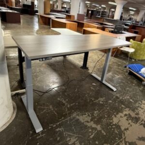 AIS Electric Table