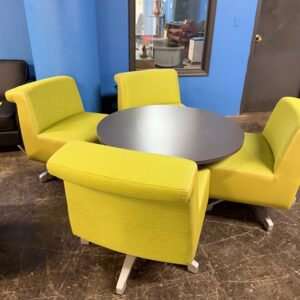 Gunlocke Table & Chairs Set