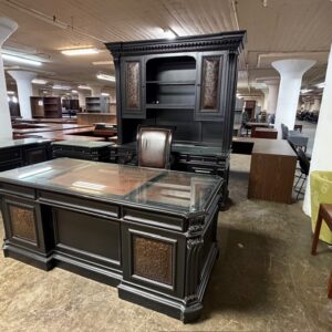 Hooker Traditional 4 Piece Set