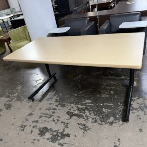 Hon Training Table