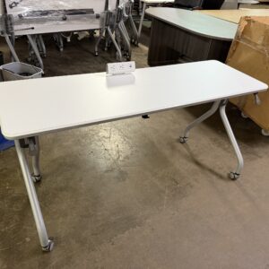 Global Flip-Top Training Table